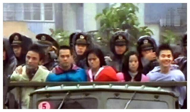 1993年,深圳17名司机离奇失踪,警方调查后发现竟与6名少女有关