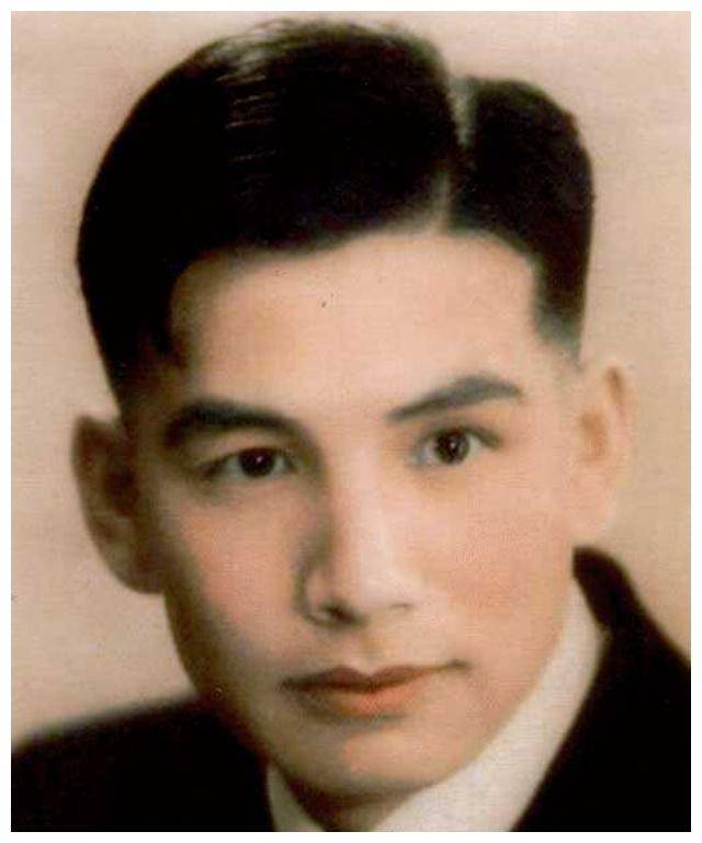 张灵甫:举枪杀妻引发宋美龄震怒锒铛入狱,背后真实杀人动机成谜