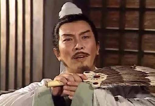 在隆丧厚葬万人哭丧的古代,诸葛亮死后为何凄惨到只有四个人抬棺