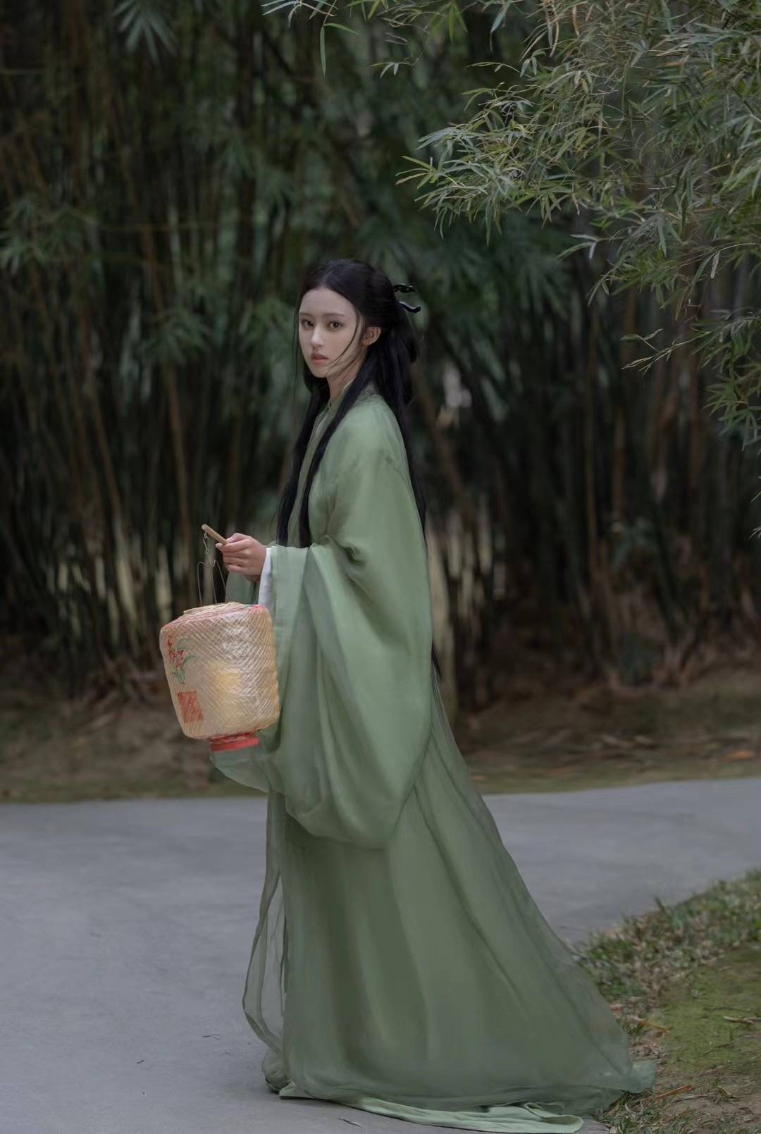 张婉儿《春花焰》收官,古装造型备受好评