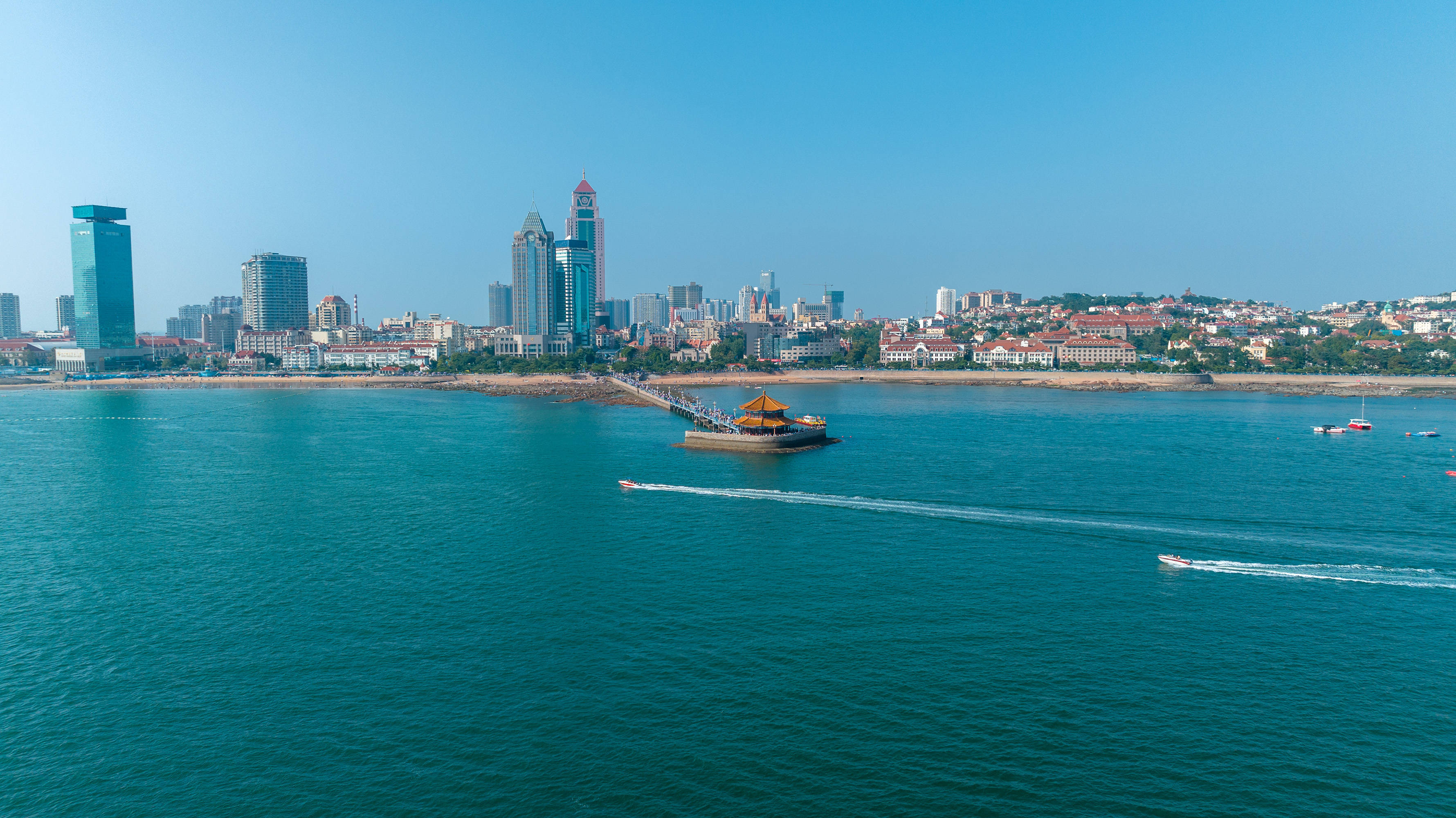 山东靠海的旅游景点图片