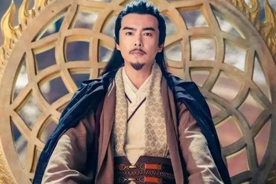 原创郭襄有能力创建峨眉派,为何不灭明教?看看阳顶天的老婆是哪位