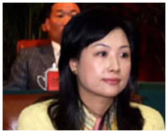 本来她以为自己可以逃脱陈少勇了,但是她突然怀孕了,当陈少勇知道以后