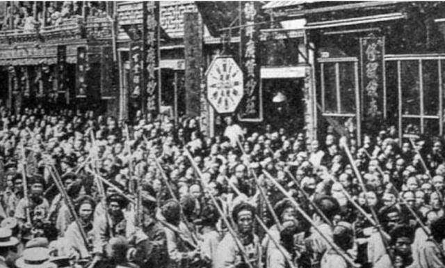 太平天国运动中真实的军人照片,太平军的装束让人深感意外!