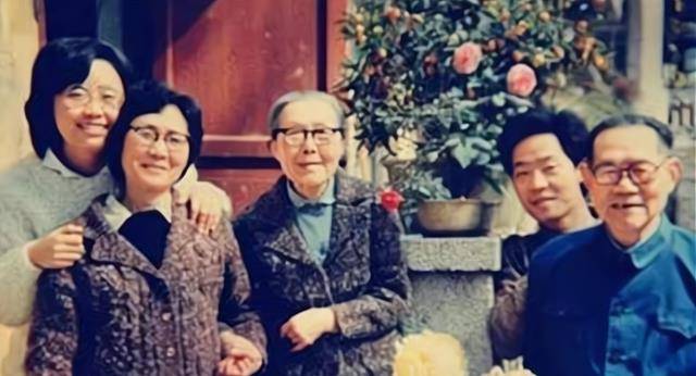 他们之间的爱情故事让人称赞,张茂渊等了52年,这是怎样强大的心智,她
