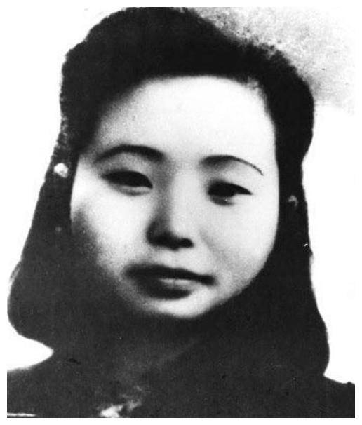 2007年渣滓洞被洪水冲毁,意外发现一地洞,洞中物品揭开沉痛历史