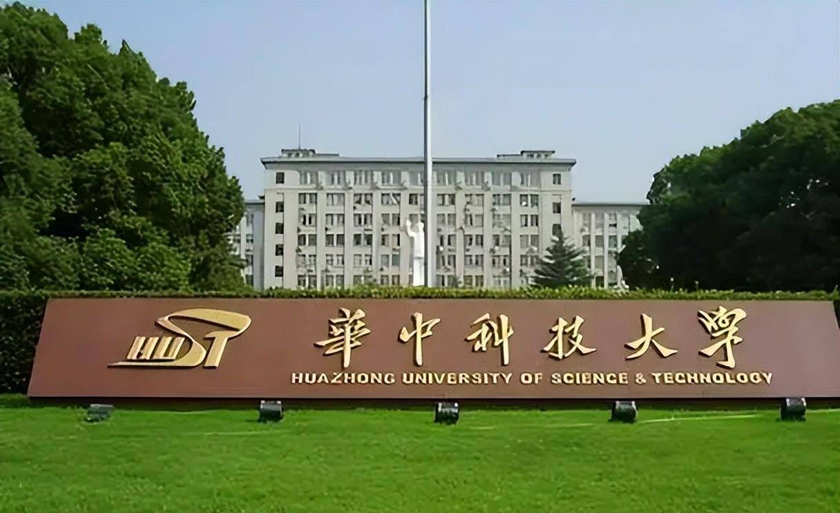 郑刚在2008年做出了一个重要决定:报考华中科技大学同济医学院附属