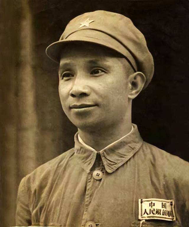 1948年陈毅调任中野副司令员,是为了放权粟裕,还是另有深意呢