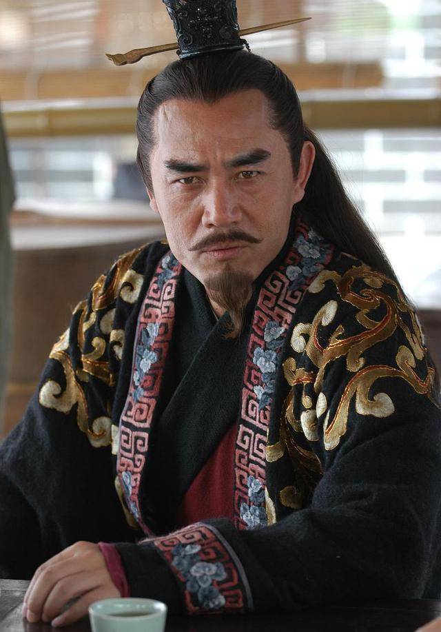 揭秘古代君王杀戮功臣的真相，原来还是帝王的不自信造成的_朱元璋_李世民_蓝玉案