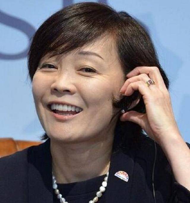 安倍昭惠:热衷韩流,酗酒成性,膝下无子却被安倍晋三宠爱34年