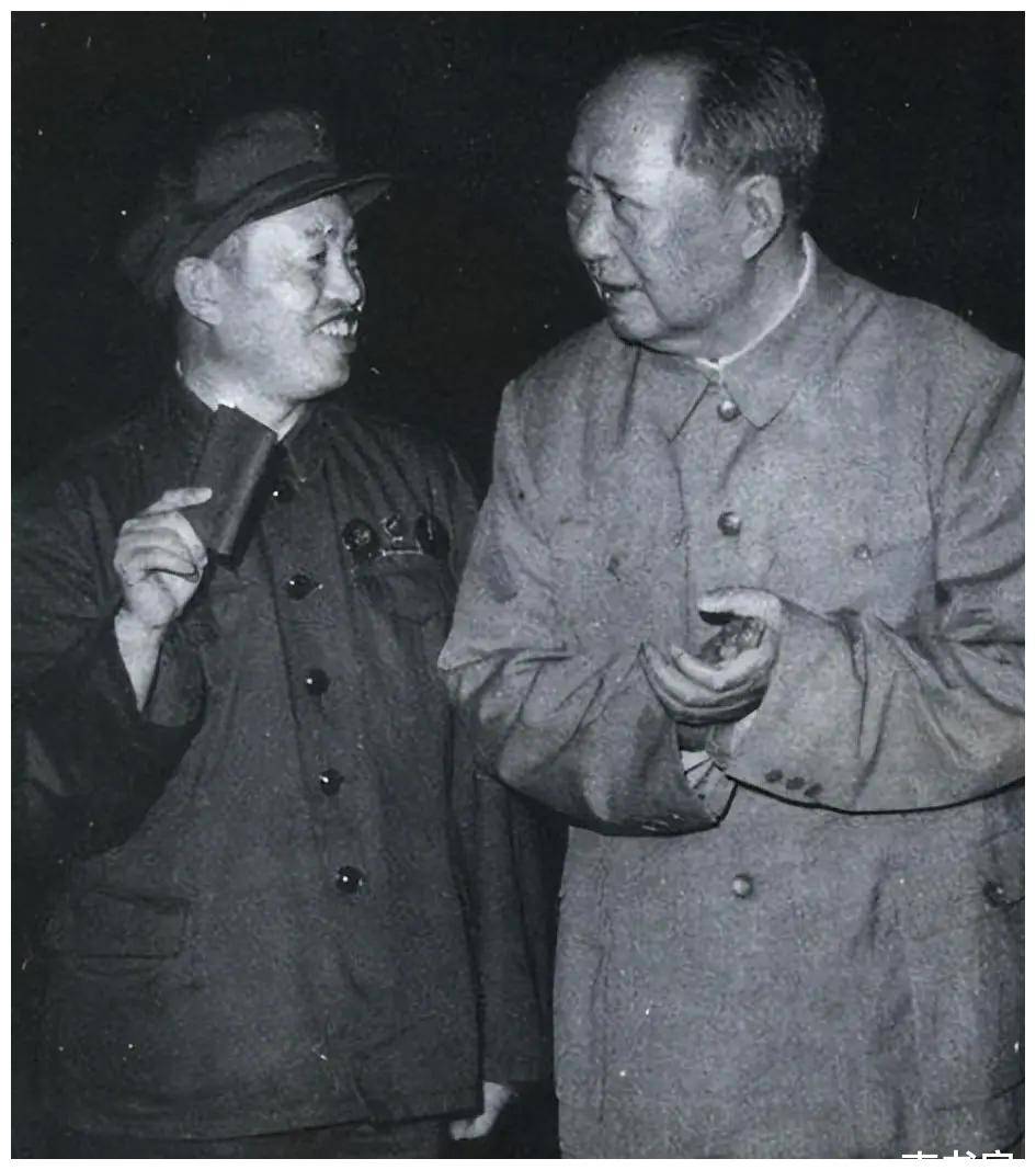1955年毛主席得知皮定均拟授少将，面露不悦道：总让老实人吃亏！_军区_敌人_太行