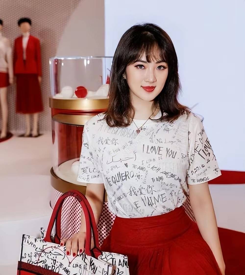 任正非子女，任正非子女叫什么名字