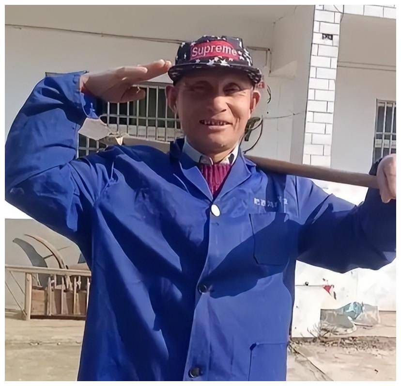 安徽农民罗元平,因长相与普京相似走红,迎娶俄罗斯富婆并生子