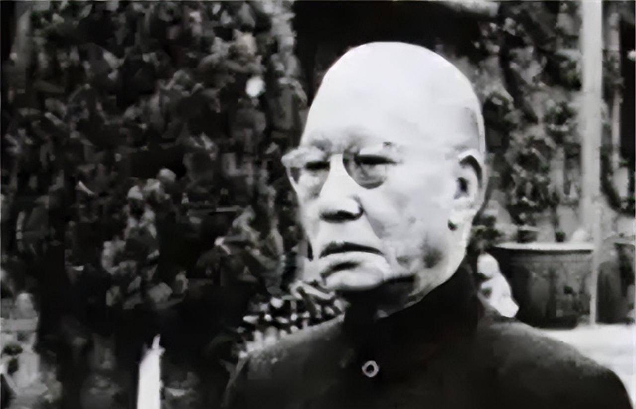 龙云与卢汉简历