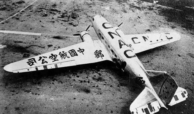 徐志摩坠机死状惨烈,陆小曼拒领尸体,墓前35级台阶有何深意?_林徽因_张幼仪_王赓