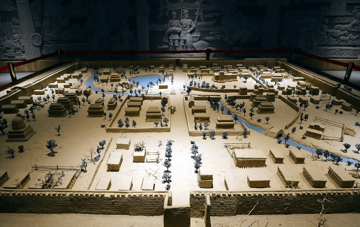 镐京之殇:西周王室为何与犬戎为邻,最终走向灭亡?