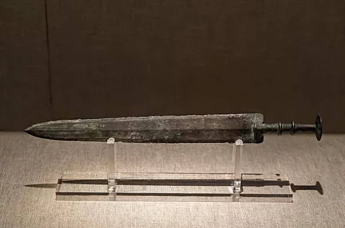 季札挂剑:春秋战国剑术风靡,除了能战场杀敌,剑还有什么作用?_的发展_越王勾践_时期