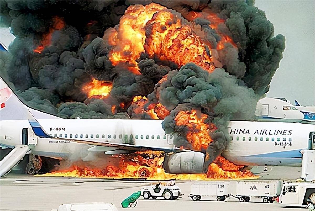 但也是无可奈何,而中国会把每一次空难都记录下来,其目的就是为了汲取