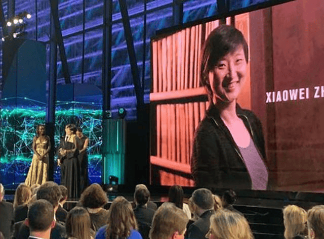 15岁进中科大少年班,身兼三个院士的她,是个美国人_庄小威_生物_人生