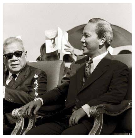 1975年南越亡国前夕总统阮文绍辞职，声泪俱下痛骂美国出卖自己_搜狐网