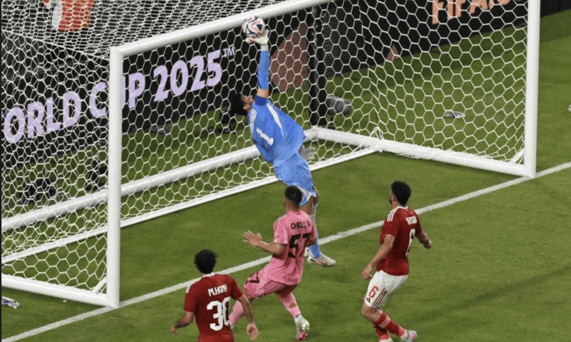 梅西绝杀球被扑出 迈阿密国际无缘世俱杯开门红