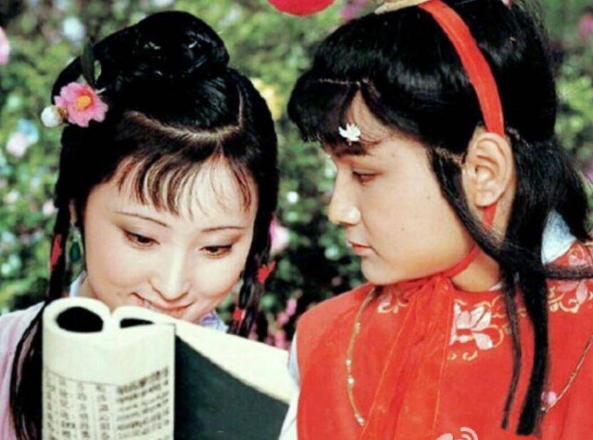 曹雪芹红楼梦黛玉结局_曹雪芹笔下的黛玉之死_