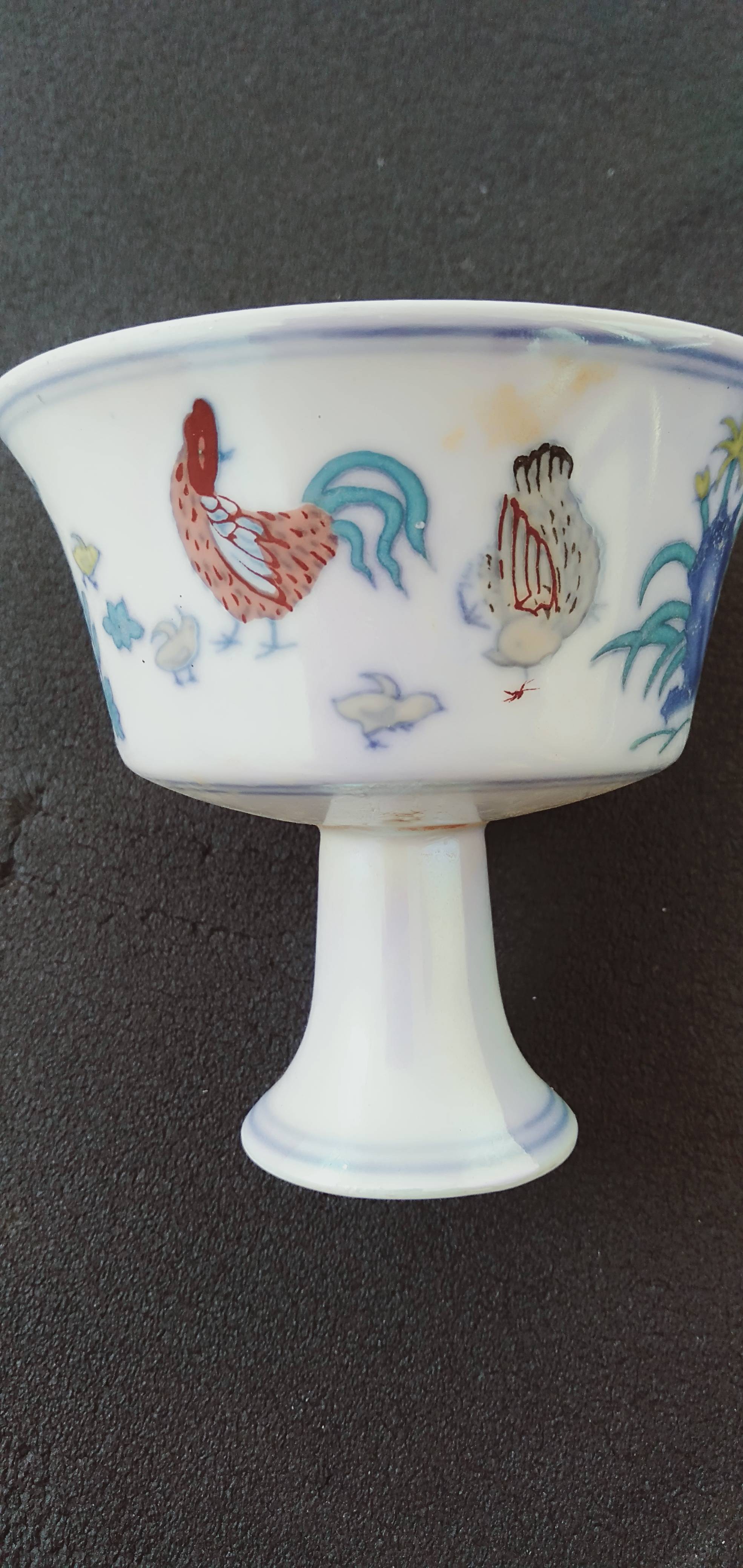 大明成化年制斗彩高足鸡缸杯:明代御窑的旷世杰作