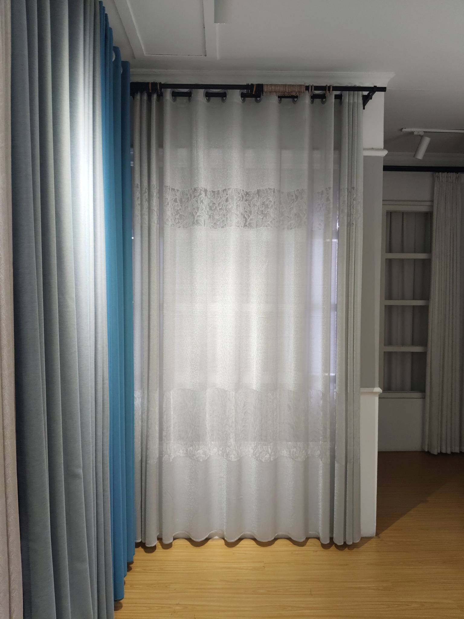 霍州市鼓楼街道延峰布艺店