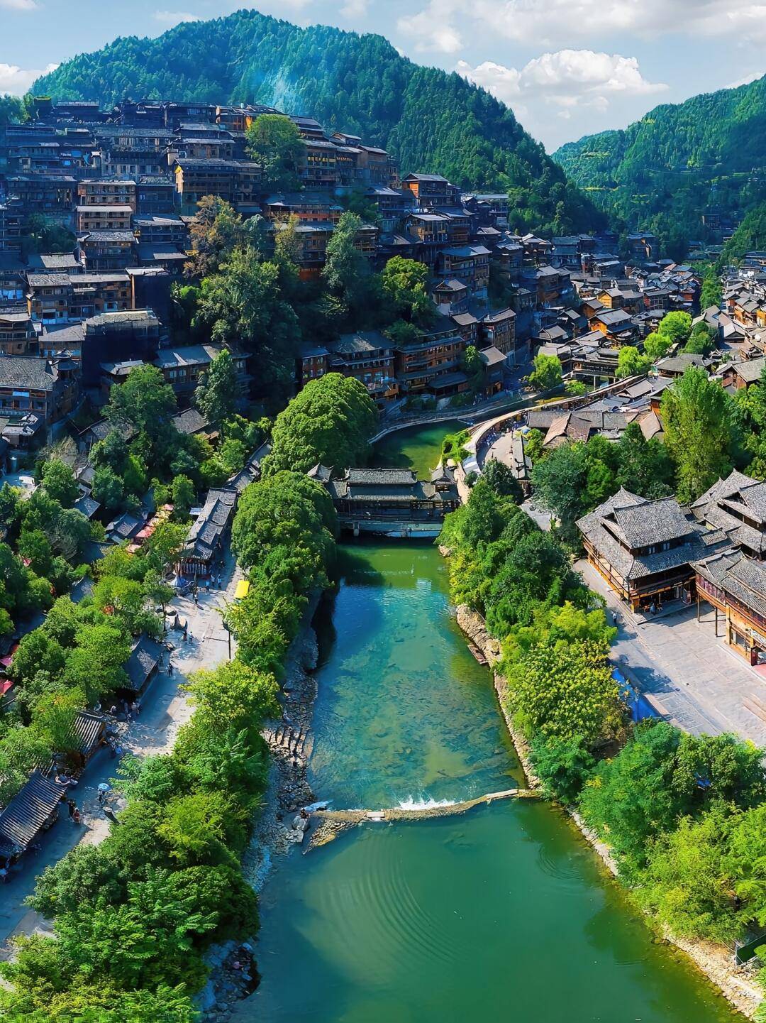 3-6人拼团去贵州旅游五天人均多少钱,贵州五天四晚旅游线路推荐,出行