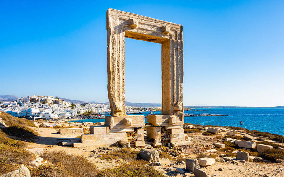 揭秘希腊隐藏的幸福宝藏：感受5座海岛的夏末魅力-华闻时空