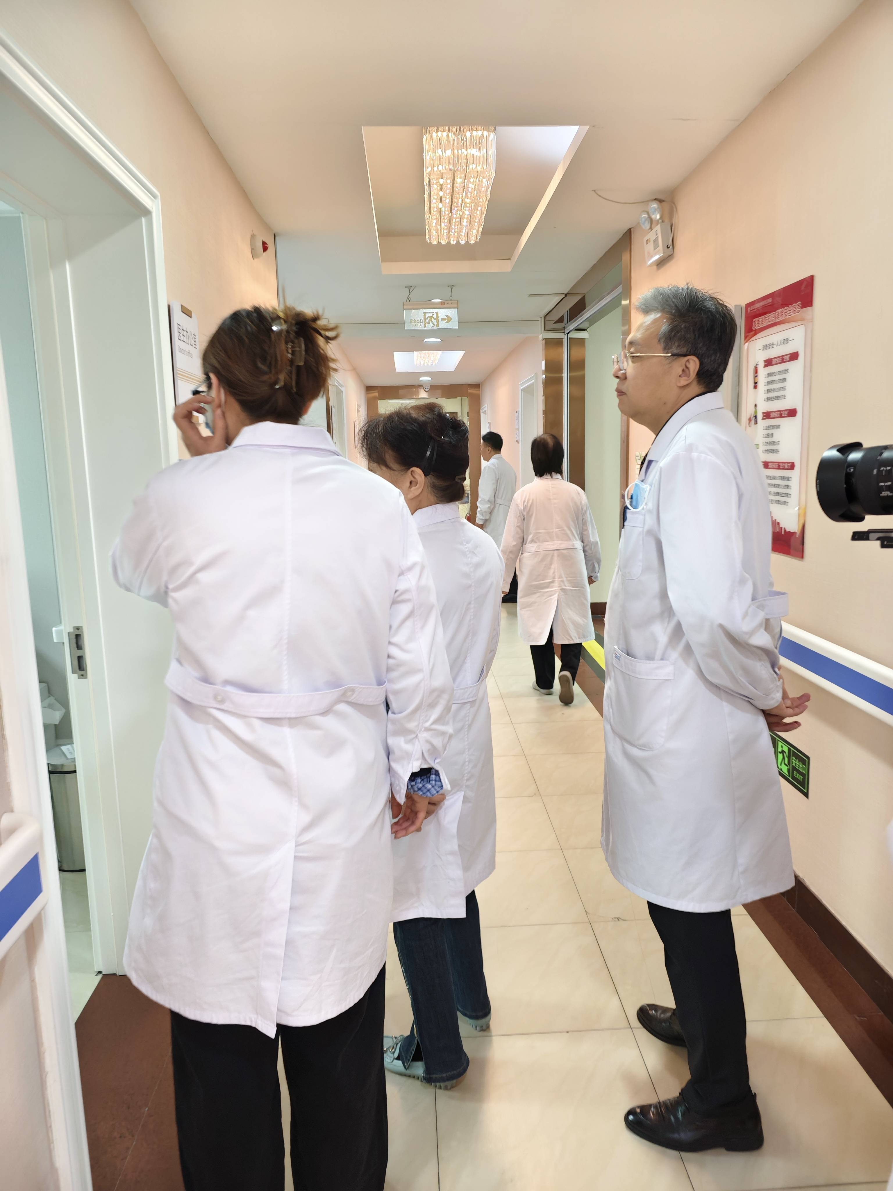 北京大学第一医院帮忙挂号陪同看病住院床位快速协调，及早入院治疗的简单介绍