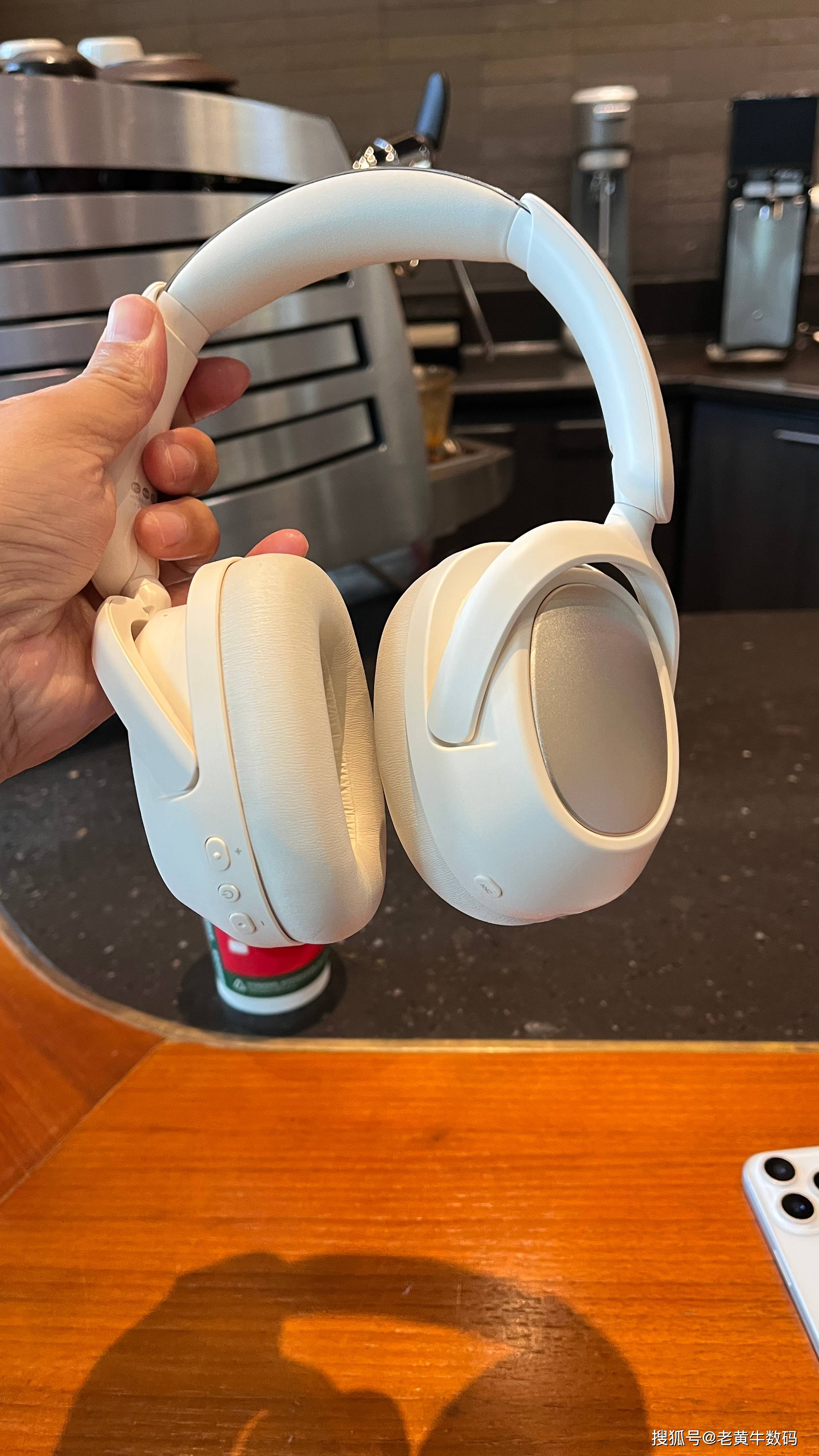 blinblin king旗舰款头戴耳机:双芯降噪 全场景适配,重新定义高端听觉