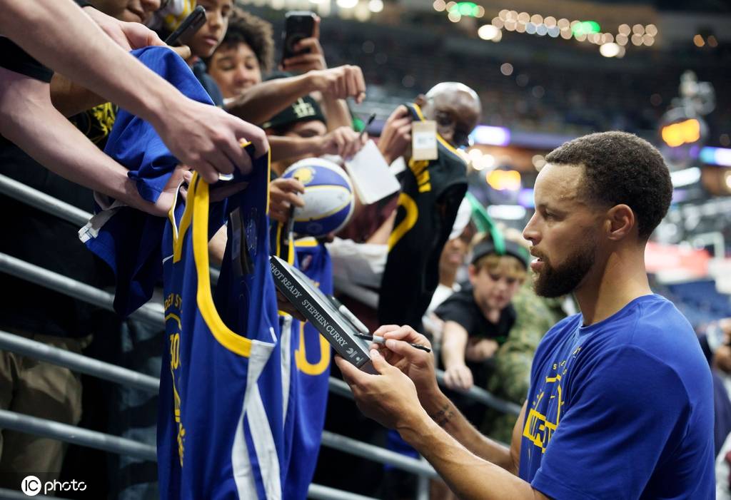 老詹确认不出战28年奥运会 库里对参加持怀疑态度