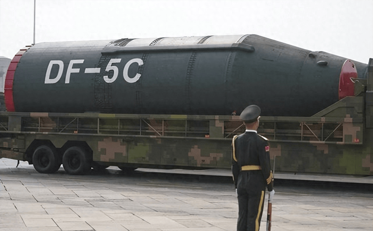 龙门加工中心定梁和动梁的区别（原创
            美媒点评东风 5C：惊悚！若发射一枚到美国，会酿成怎样的景象？）定梁数控龙门铣床，深度揭秘，