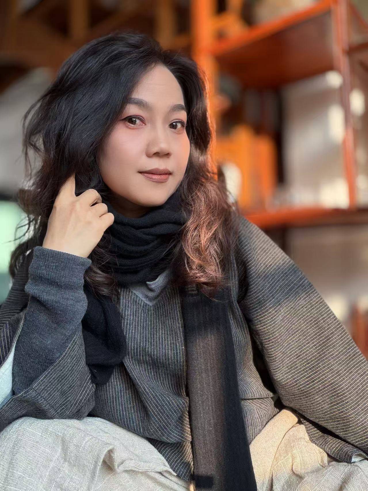 芳公子-当代著名画家