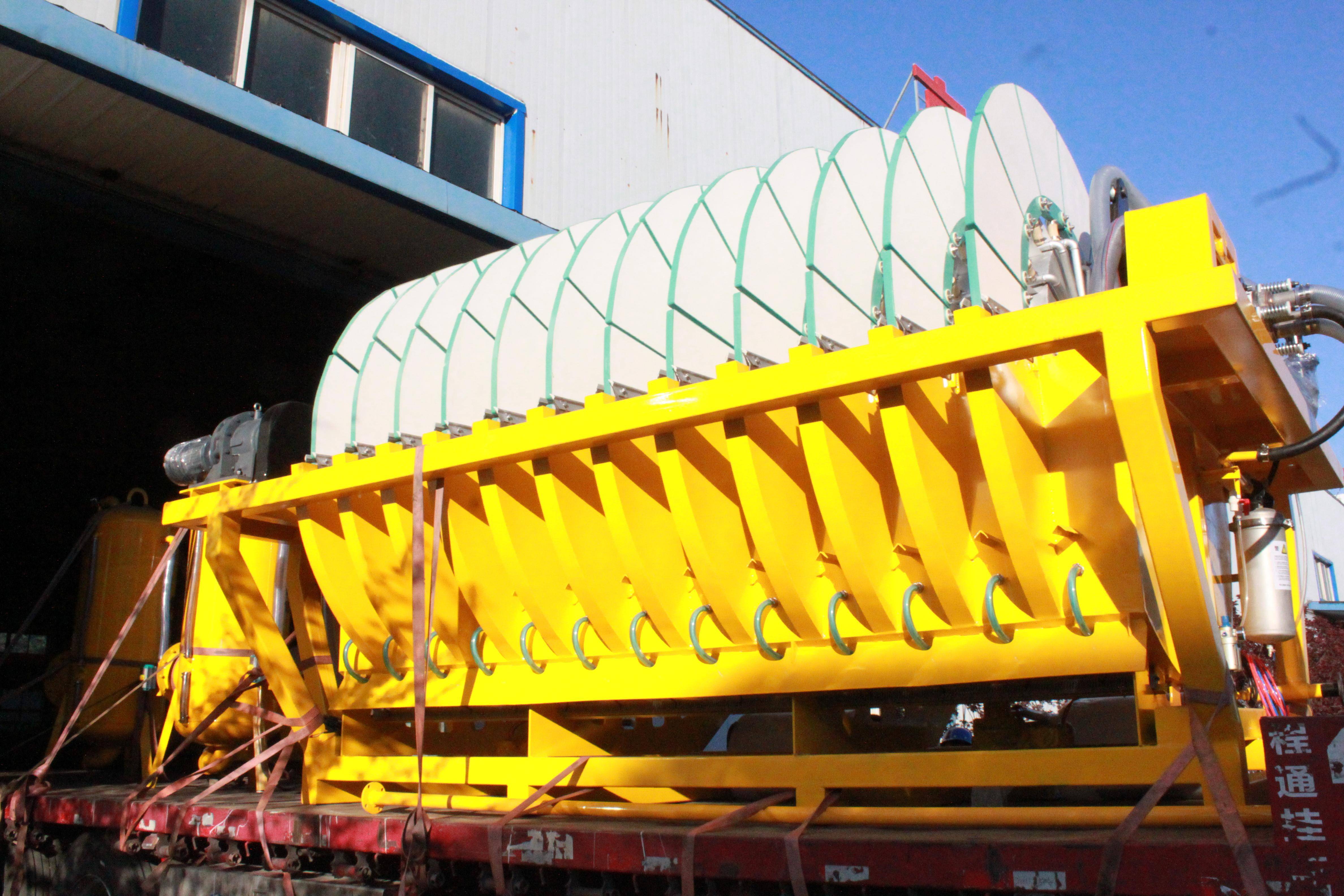 连云港格律诗环保设备有限公司：陶瓷精密过滤机,陶瓷污泥脱水机,陶瓷板过滤机,脱硫陶瓷过滤机,蜂窝陶瓷过滤机专业制造先驱者