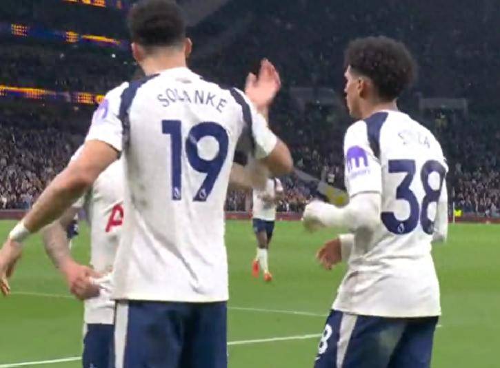 1-3！热刺11轮不胜：主场惨败+创耻辱纪录，后9轮对3强队保级难了