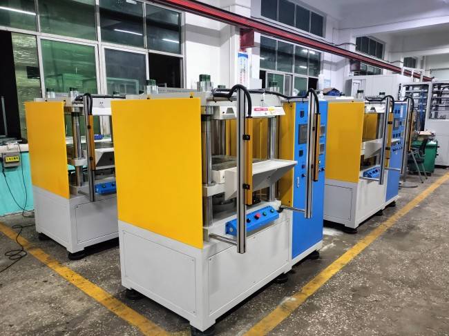 碳纤维热压机｜国产替代，降本提良率稳量产