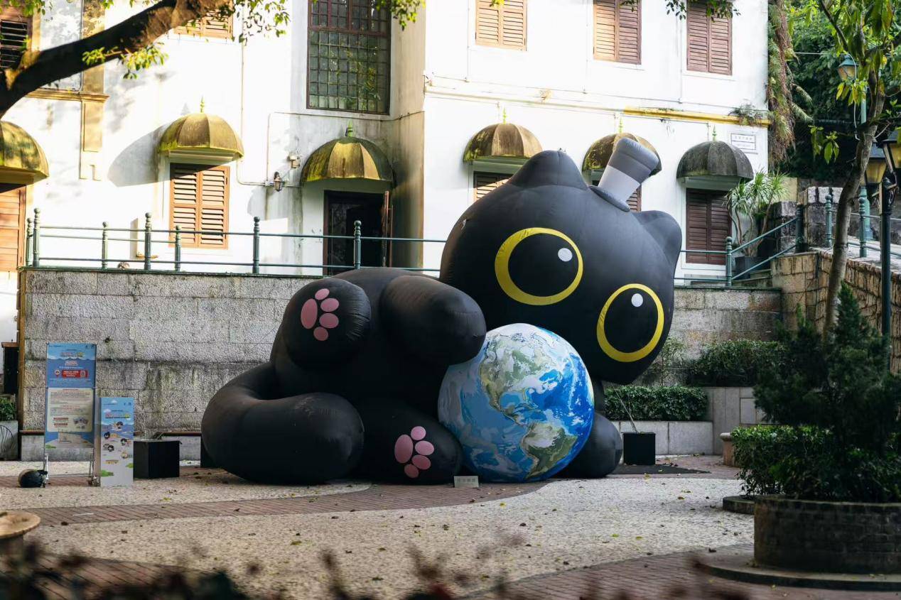 《2025阅文IP盛典直击：小说秒变AI漫剧、Z世代作家崛起、商业化跑出新速度》