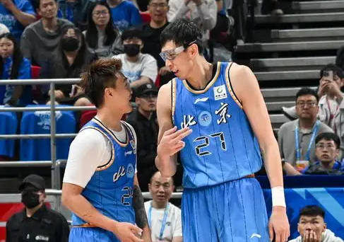 上一场被诟病打得一言难尽 赵睿周琦需要打破质疑