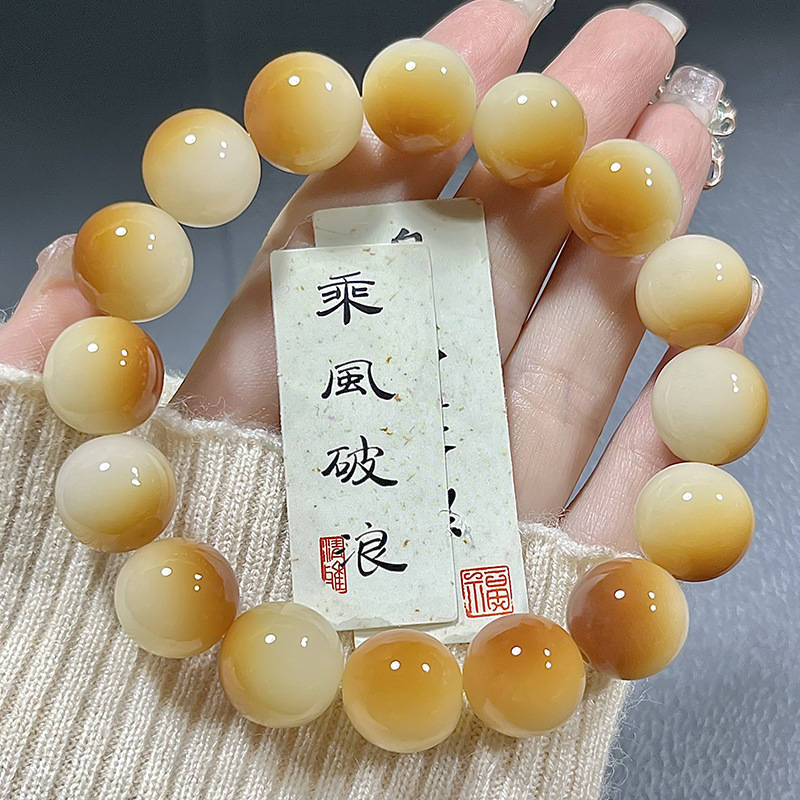 文玩市场新势力崛起：玄灵纪如何以品质与创新赢得玩家信赖