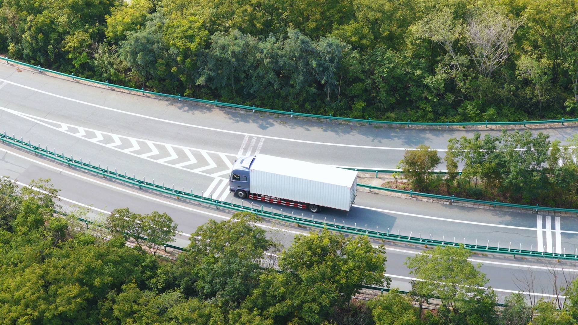以用户为尺，验可靠品质：东风商用车2026年中卡新品共创品鉴会圆满结束