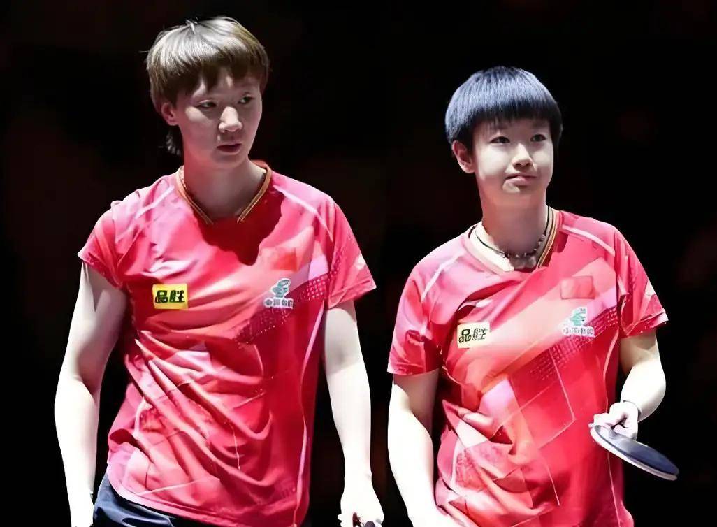 亚运会双杀张本美和!3-2,4-1,王曼昱晋级女单决赛,马琳开心了