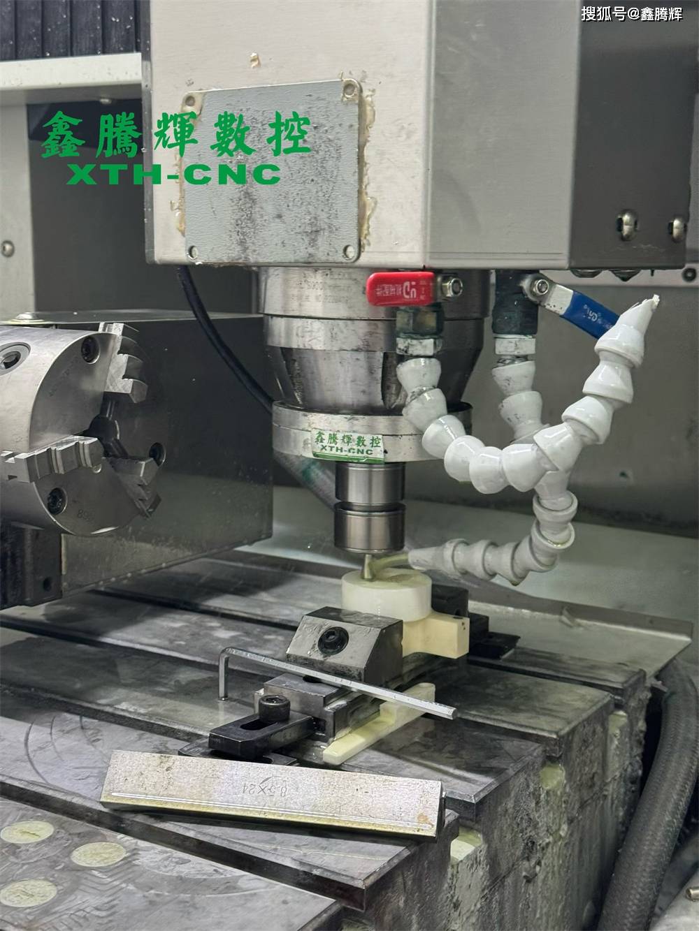 工业陶瓷零件性能碾压金属，陶瓷精雕机站上风口