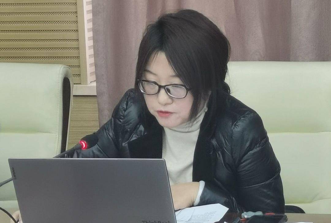 随后,刘柳副处长就假期辅修学士学位课程安排提出了加强课堂纪律管理