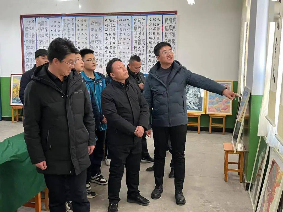 庄浪四中师生成果汇报展