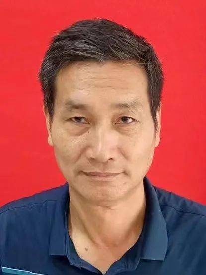 赵长珍事迹简介:赵长珍,女,69岁,中共党员,沙市区解放街道十方庵社区