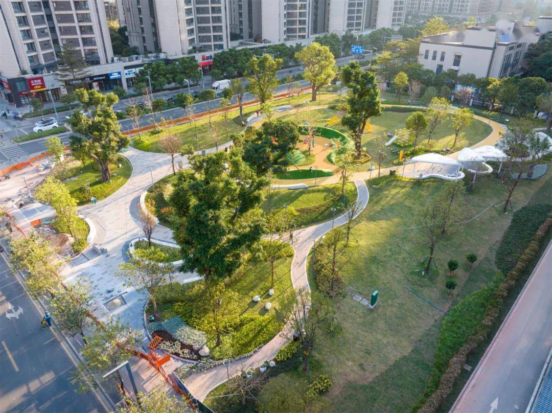 滨水广场,口袋公园,地标建筑……荔湾城区风貌再刷新→_荔湾区_交通