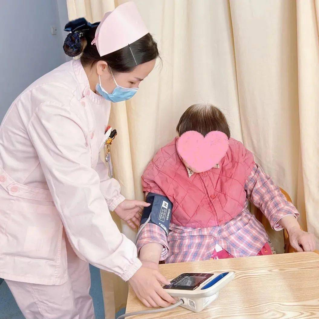 关于代挂专家号服务突发状况第一时间响应，不耽误病情的信息