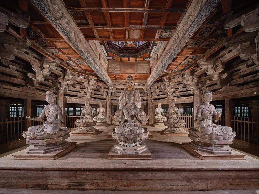 应县木塔内,红外相机发现一个长着巨大翅膀的"天使"_菩萨_壁画_特征